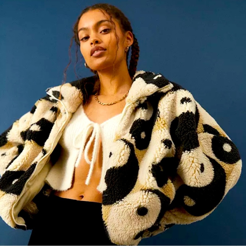 UO Urban Outfitters Yin and Yang Sherpa Jacket